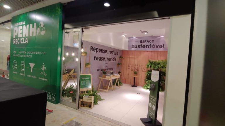 Shopping transforma sobras da praça de alimentação em adubo