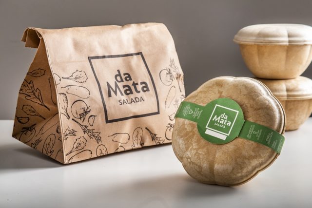 Chega do mercado embalagem de mandioca para delivery